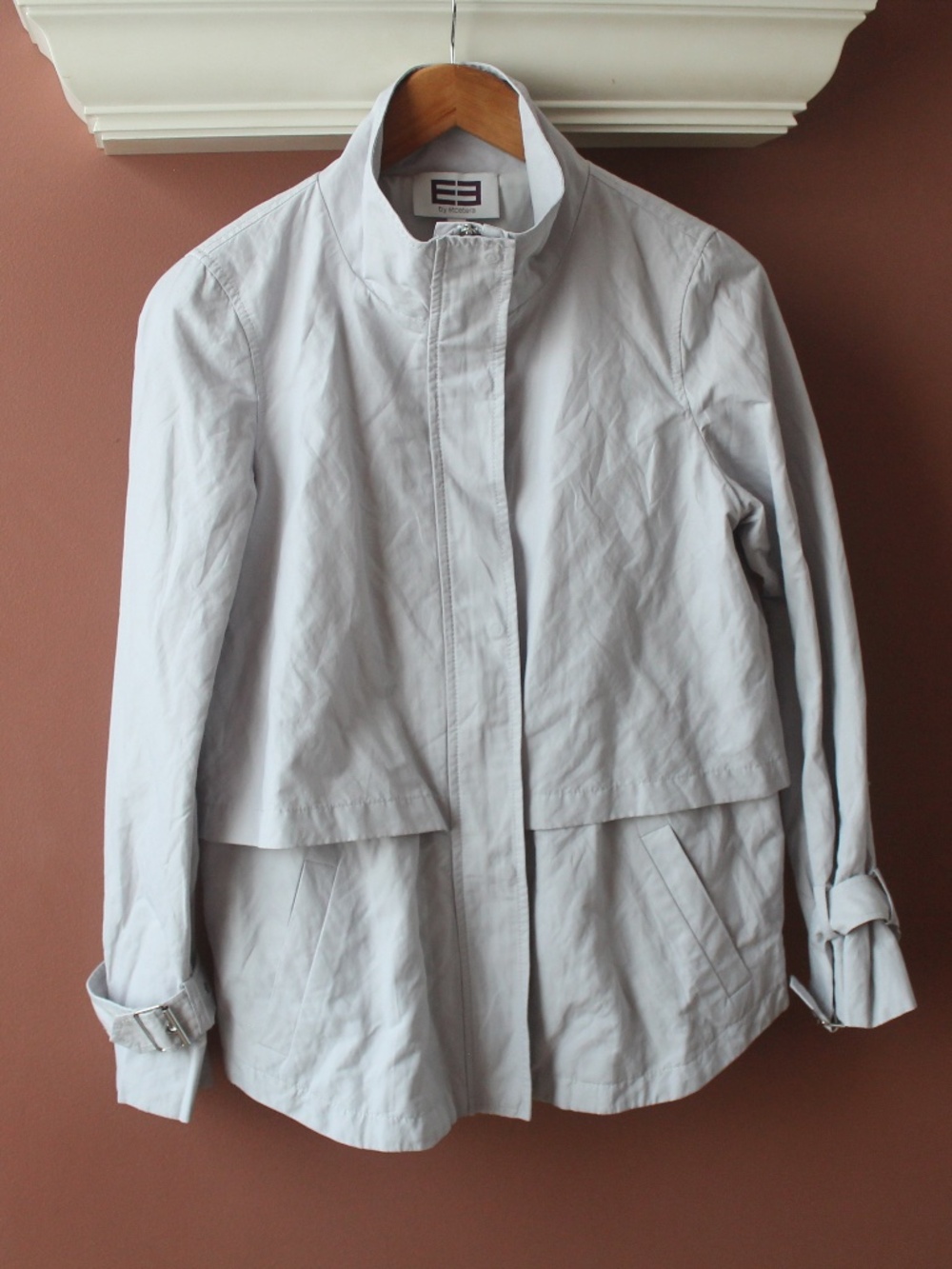 EE by Etcetera Jacket size 6 Trench Style Lined White/Gray color